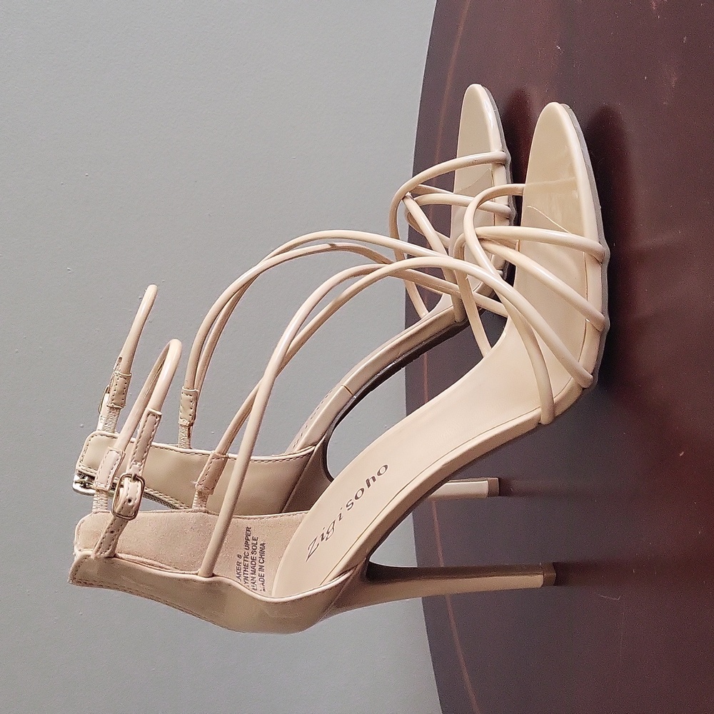 Zigi Soho sexy strappy pump